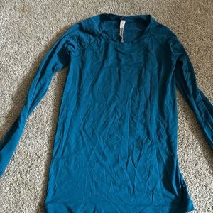 Lululemon long sleeve athletic